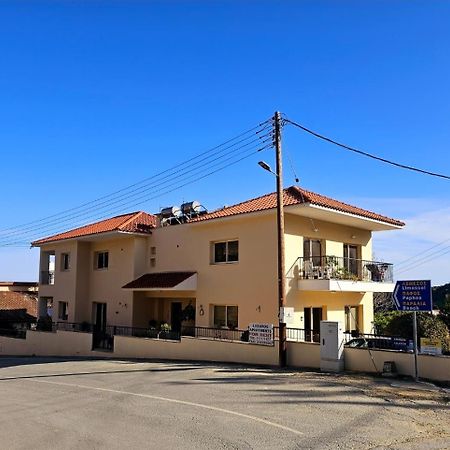 Lazaros Pissouri Apartments ภายนอก รูปภาพ