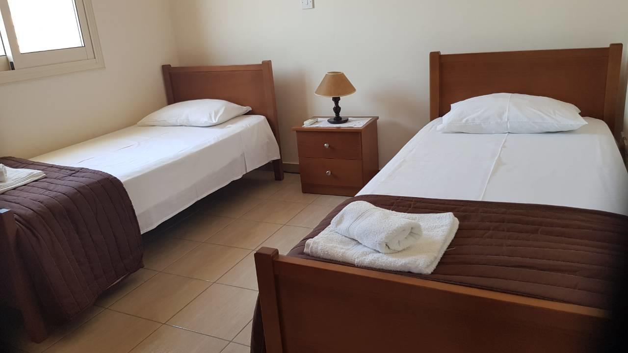 Lazaros Pissouri Apartments ภายนอก รูปภาพ