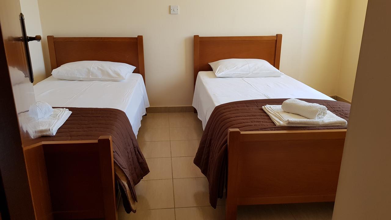 Lazaros Pissouri Apartments ภายนอก รูปภาพ